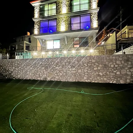 ホテル Akvaryum Butik