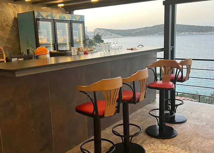 Akvaryum Butik Hotel Karaburun (Izmir)