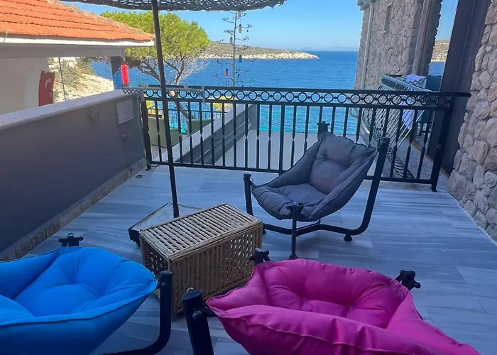 Akvaryum Butik * Karaburun (Izmir)